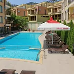 Апартамент Antonia Seaside Comfort Свети Влас